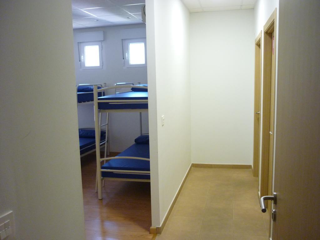 Pension-Albergue Puente Ribeira Sarria Exteriör bild