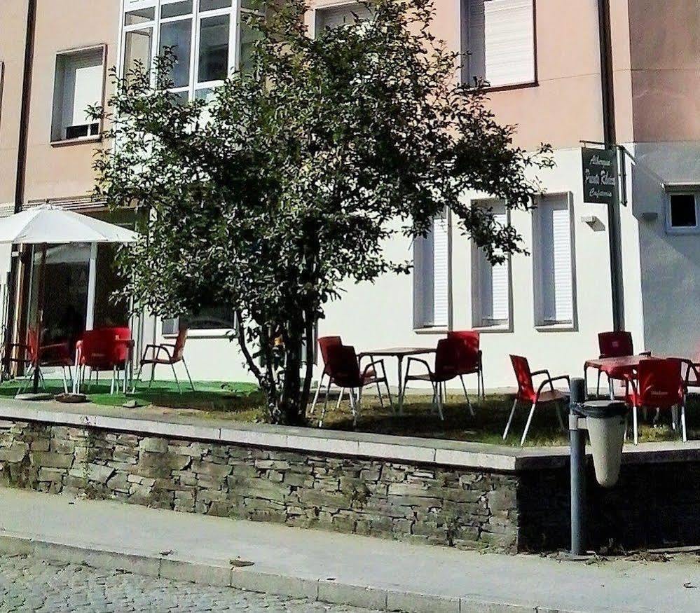 Pension-Albergue Puente Ribeira Sarria Exteriör bild